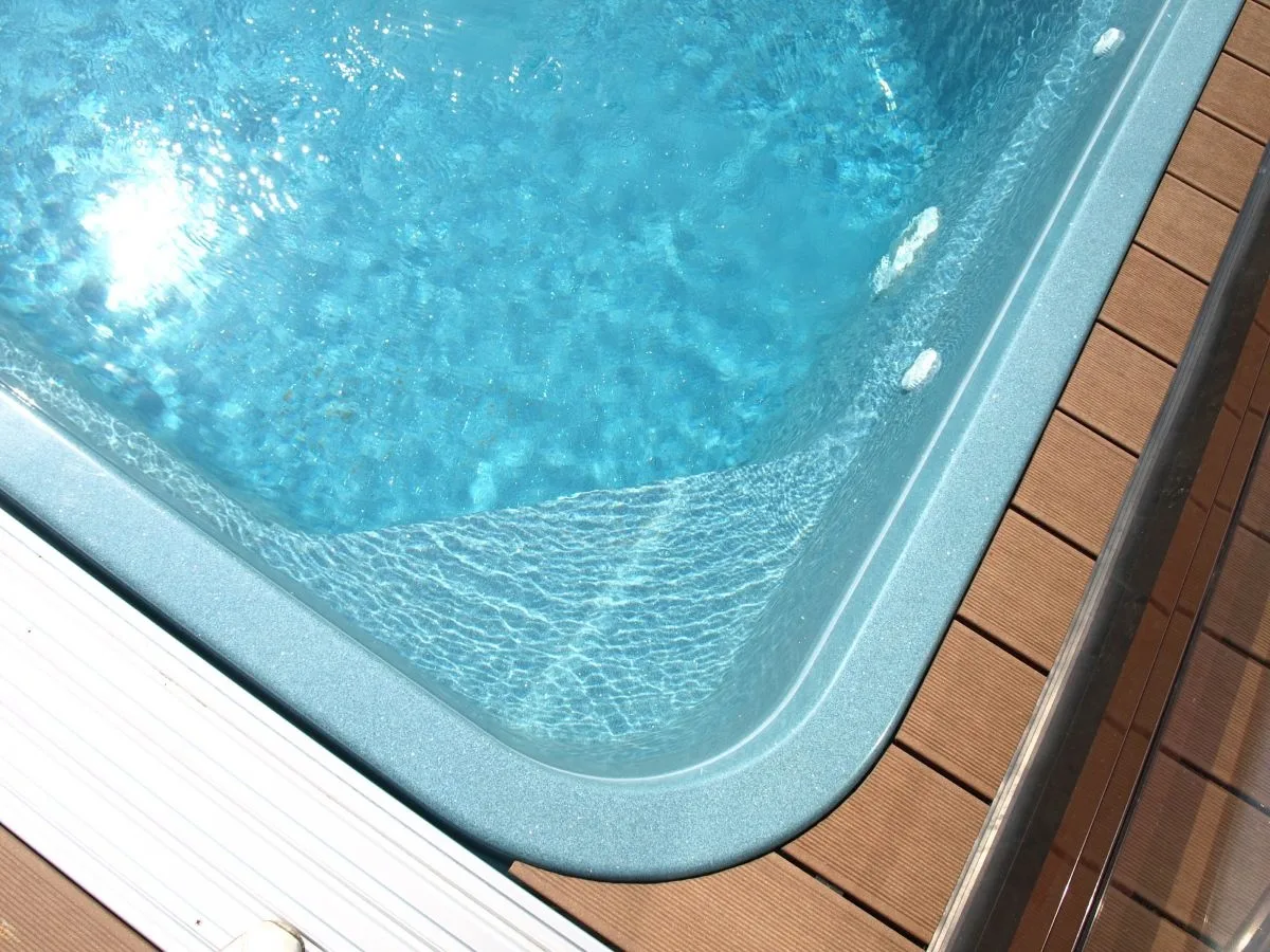 Laguna 5 — установка в Салехарде