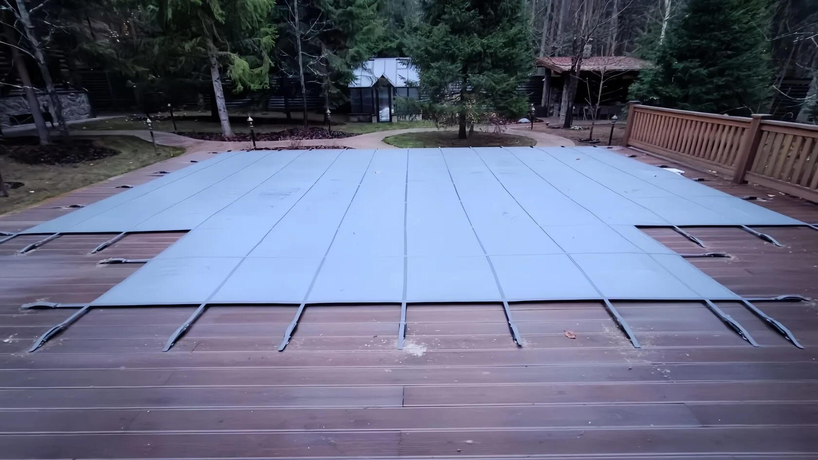 Покрывало для бассейна Laguna Cover Mesh в Салехарде